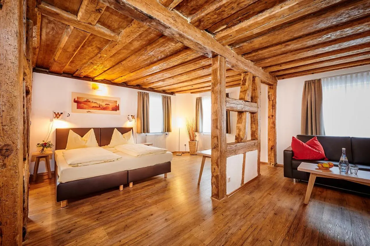 Hotel-Gasthof Bub 齐恩多夫 3*,